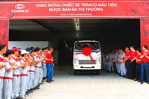 Chào mừng chiếc xe Teraco đầu tiên được bán ra thị trường 